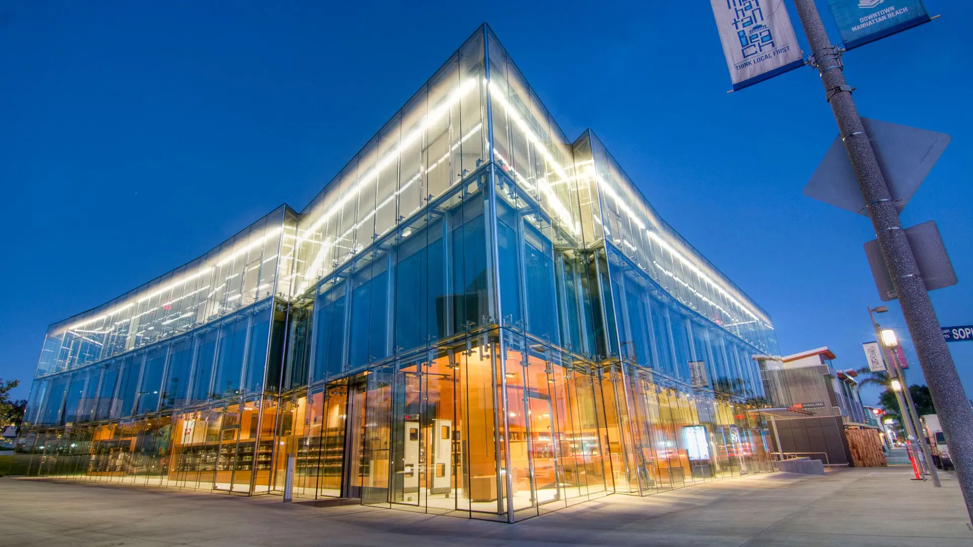 Manhattan Beach Public Library