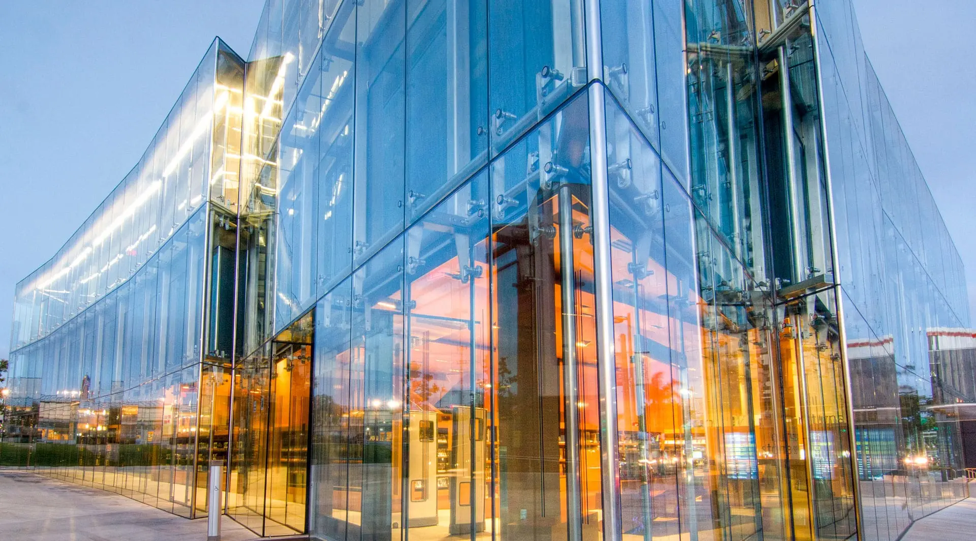 Manhattan Beach Public Library